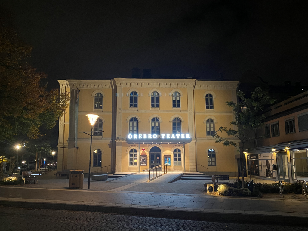 Teatern 1 1024X768