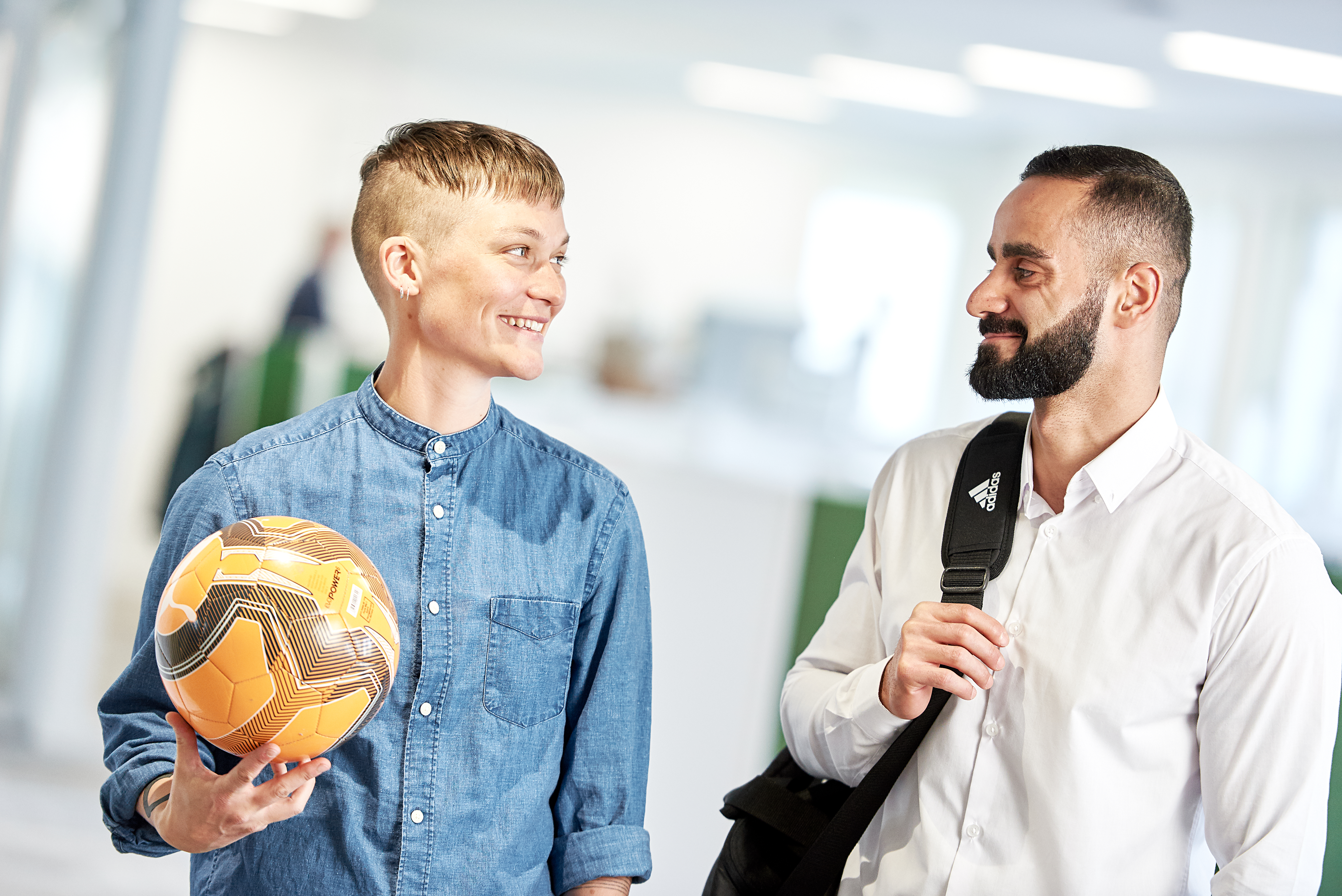 34969366306 2Cafaed46f O